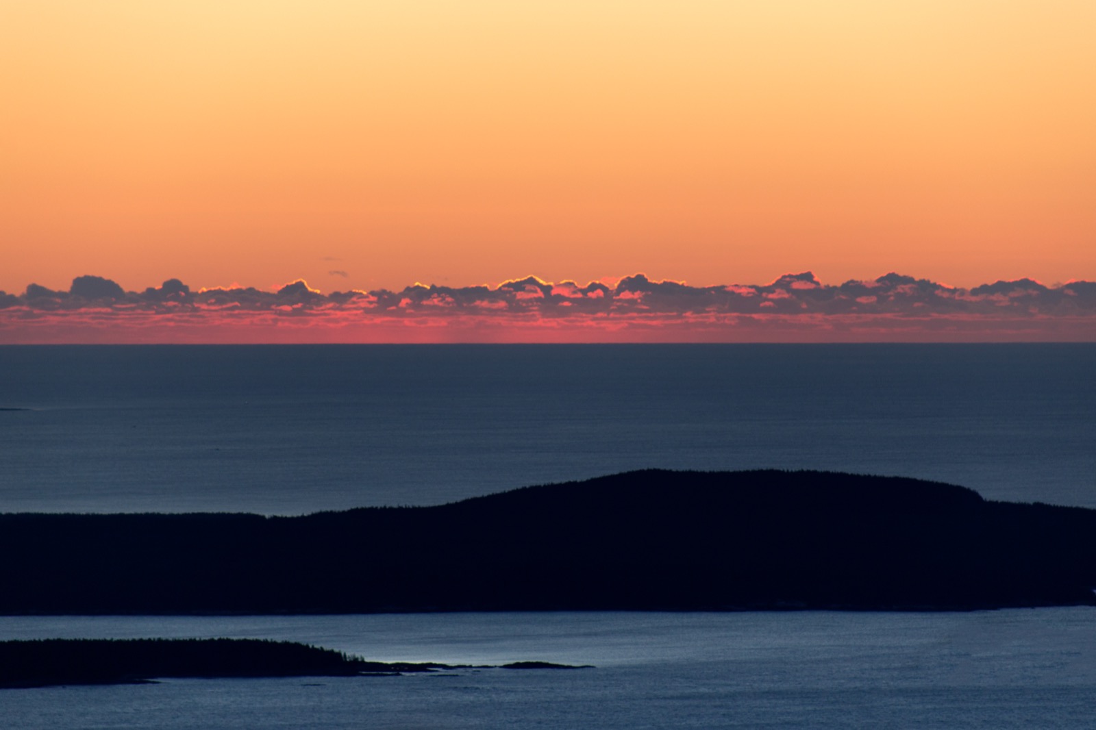 Ocean Island Sunset
